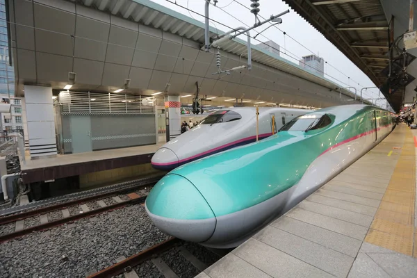Tohoku Shinkansen line için Jr Doğu tarafından işletilen