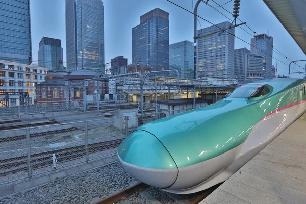 Tohoku Shinkansen line için Jr Doğu tarafından işletilen