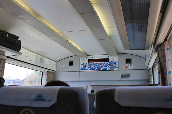 Fujikyu Express è un treno carino con il Monte Fuji — Foto Stock