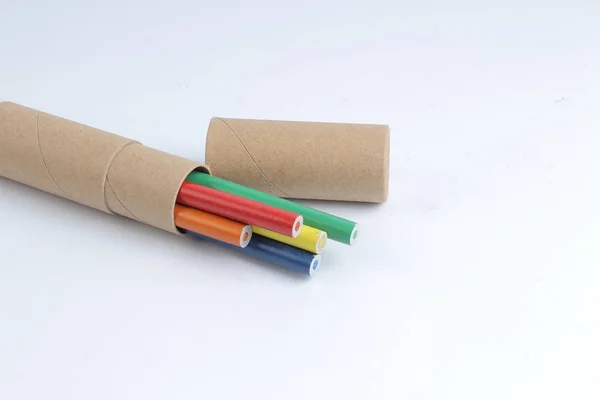 Рулон кольорової ручки на білій дошці — стокове фото