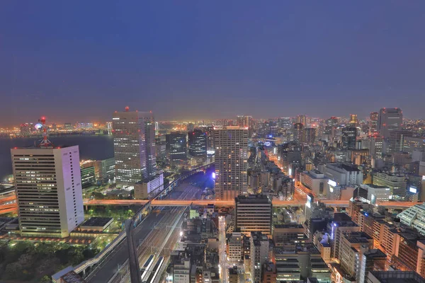 Tokyo Tower Tokyo Cityscape görünümüyle yanar 