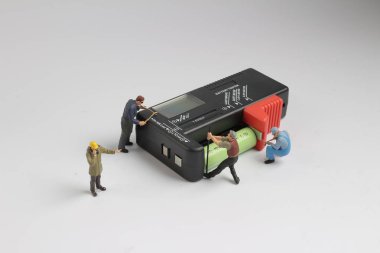  Şekil alt test pil makine