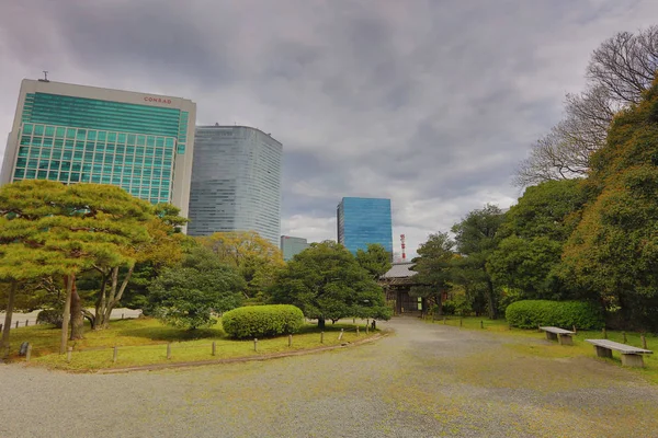Hamarikyu Bahçeleri bir geleneksel Japon Bahçesi olduğunu 