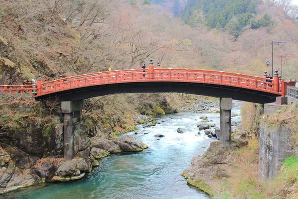 Ponte sacro rosso Shinkyo a Nikko — Foto Stock