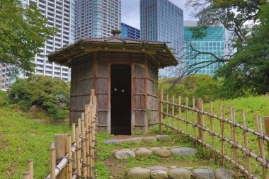 Aslında ördek AV yeri olarak inşa edilmiş