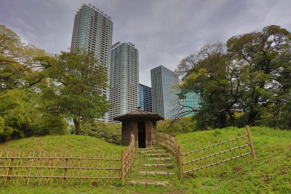 Aslında ördek AV yeri olarak inşa edilmiş