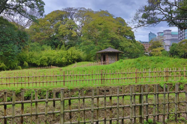 Aslında ördek AV yeri olarak inşa edilmiş