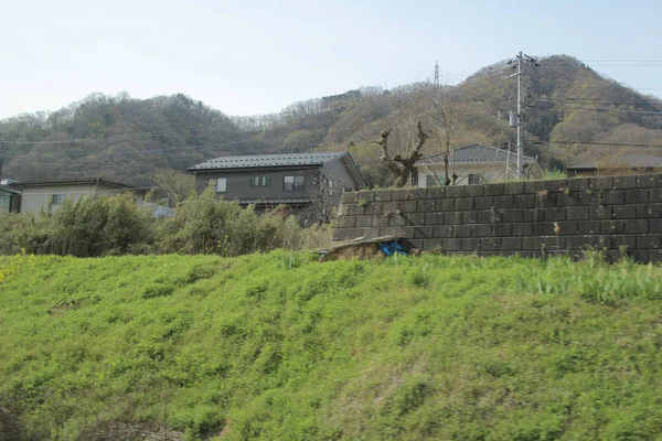 Blick auf den Zug der Landschaft bei Yamanashi — Stockfoto