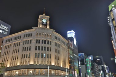  Ginza Tokyo gece Wako kavşak.