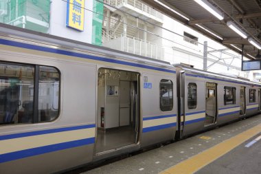 bir büyük değişim tren istasyonu kanalıdır