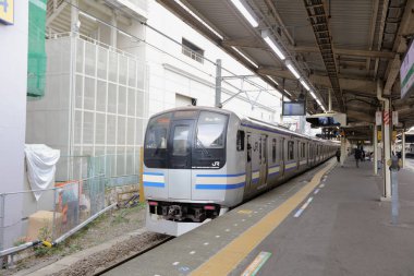 bir büyük değişim tren istasyonu kanalıdır