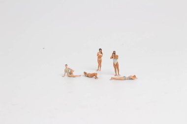 denizin içinde oyuncak alay