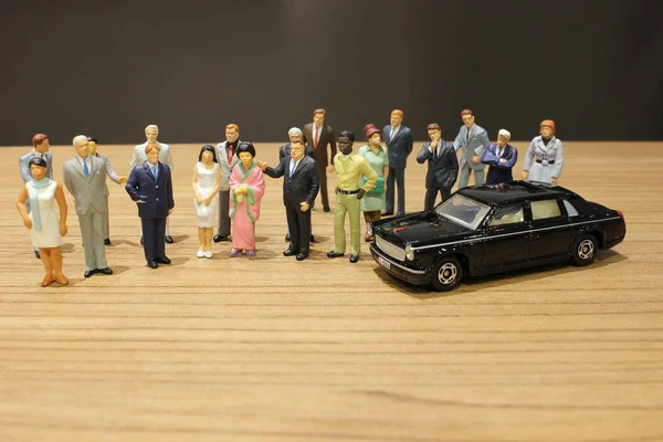 küçük iş ve oyuncak araba ile Toplantı