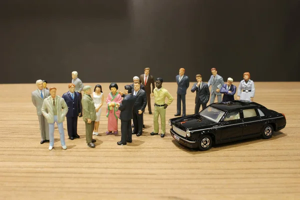 küçük iş ve oyuncak araba ile Toplantı