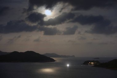 Liman barınağında Silverstrand ay zam