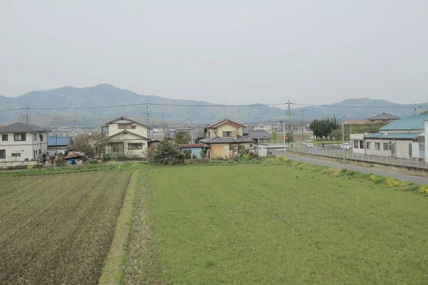 電車で田舎のビュー — ストック写真