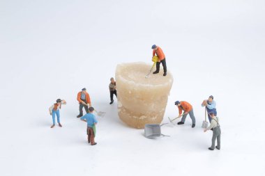 buz doğa işçilerle min.