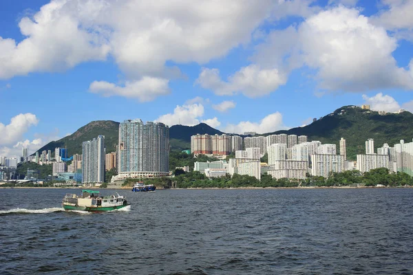 From East Lamma Channel view of HK — Stock Photo, Image