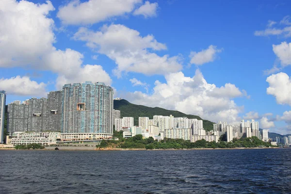 From East Lamma Channel view of HK — Stock Photo, Image