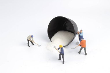 min oyuncak işçi işe şeker ile