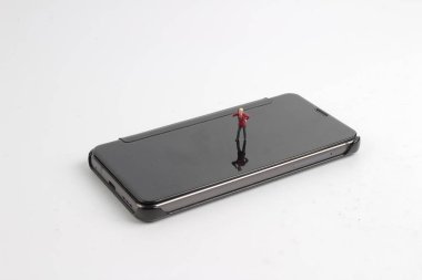 devre tamir mühendislerden oluşan ekip figürü