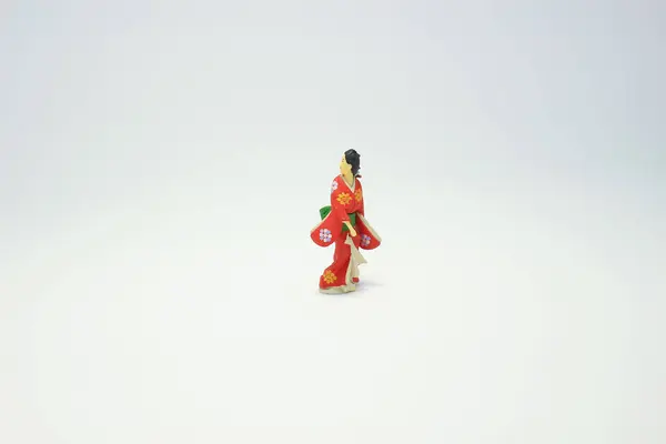 Modelo de la figura de estilo japonés en el tablero — Foto de Stock