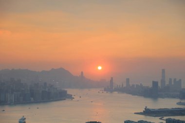 Görünüm formu siyah hill adlı lam teneke 2017