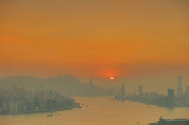 Görünüm formu siyah hill adlı lam teneke 2017