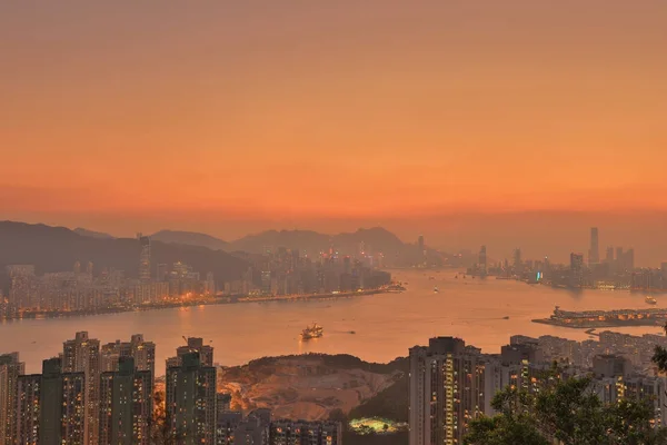 Προβολή φόρμας μαύρο λόφο του ηλιοβασιλέματος hk — Φωτογραφία Αρχείου