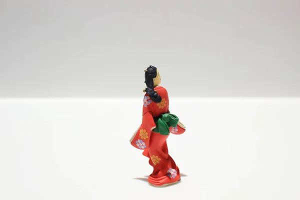 Modelo de la figura de estilo japonés en el tablero — Foto de Stock