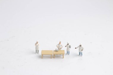 Grup Cook mutfakta konuşuyor.