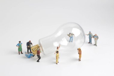 şekil bir ampul üzerinde çalışma grubu 