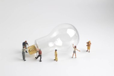 şekil bir ampul üzerinde çalışma grubu 