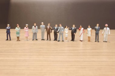 busines insanlar sahnede figürü
