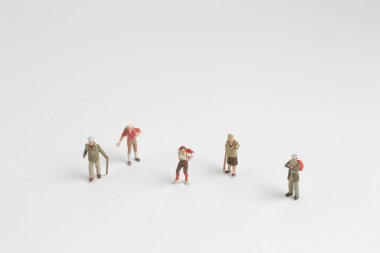 Mini geri packer ve turist insanlar