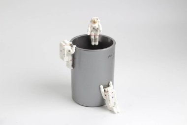 eğlenceli bir çalışma alanı adam