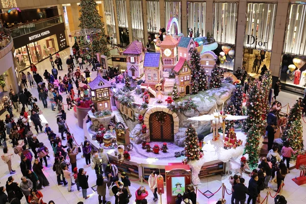 El centro del gran centro comercial evento de Navidad —  Fotos de Stock