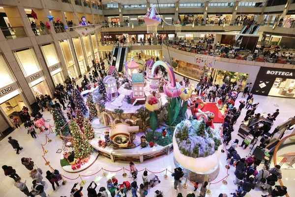 Центр большого шопинга mall xmas event — стоковое фото