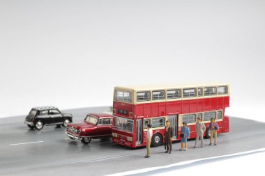 Mini Seyahat otobüs istasyonu