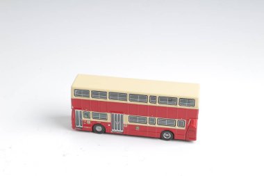  Kırmızı Londra otobüs oyuncak hk modeli