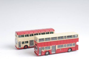  Kırmızı Londra otobüs oyuncak hk modeli