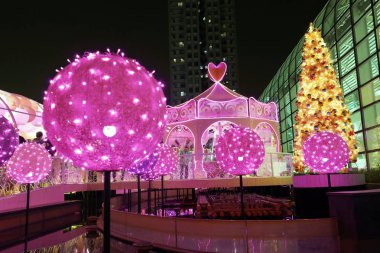 Noel Fuarı Shatin şehir plaza 2017 yanar