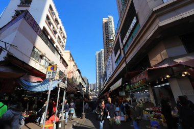 Yuen Kau Yuk yola uzun at 2018