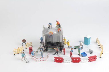 mühendis işçilerin grup Cpu yüklemekte olduğunuz