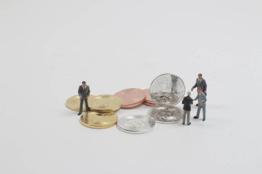 Altın bitcoins tarihinde iş rakam.