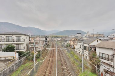 bir demiryolu cross Saga Arashiyama, kyoto adlı