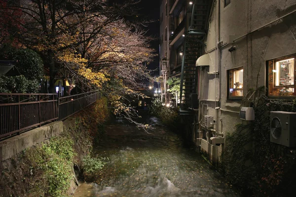 Gion Shirakawa Vista Nocturna Fal —  Fotos de Stock