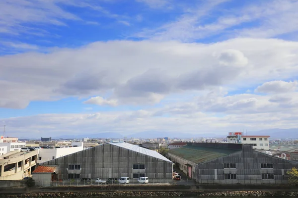 Hanshin Otoyolu Osaka Limanı manzarası