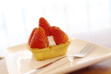 saman berry Pasta krema ile