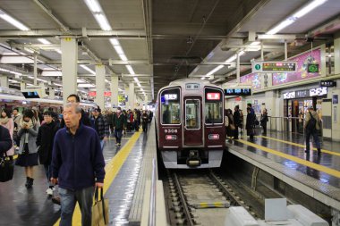 Japonya, Osaka 'daki Hankyu Umeda İstasyonu.